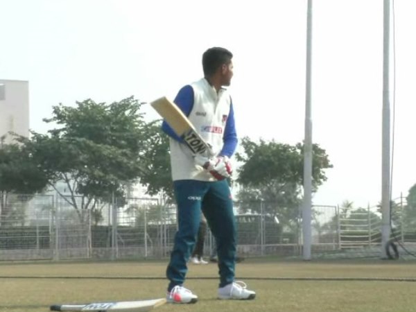 Rahul Dravid is preparing a UP batsman, Aryan joyal under 19 cricket team Rahul Dravid is preparing a UP batsman, Aryan joyal under 19 cricket team