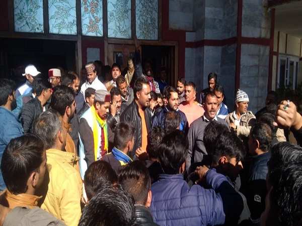 Shanta Kumar statement against BJP workers to Expelled all of them in Shimla, Himachal Pradesh Shanta Kumar statement against BJP workers to Expelled all of them in Shimla, Himachal Pradesh