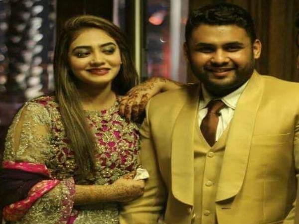 Beautiful Pakistani Daughter in law for Indian Boy, Good news from Uttar Pradesh Beautiful Pakistani Daughter in law for Indian Boy, Good news from Uttar Pradesh
