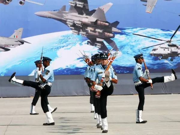 Both Technical/Non Technical Job Opportunities in Indian Air Force Both Technical/Non Technical Job Opportunities in Indian Air Force