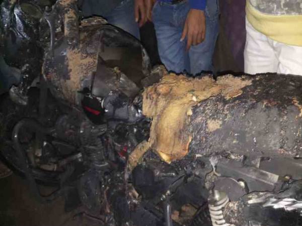 allahabad kaushambi bomb on nagar panchayat adhyaksh allahabad kaushambi bomb on nagar panchayat adhyaksh