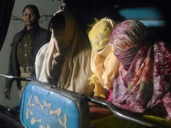 flesh trade racket caught in Varanasi, Uttar Pradesh flesh trade racket caught in Varanasi, Uttar Pradesh