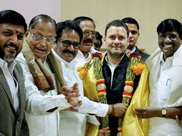 Why CM Virbhadra Singh not became proposer of Rahul Gandhi in Shimla, Uttar Pradesh. Why CM Virbhadra Singh not became proposer of Rahul Gandhi in Shimla, Uttar Pradesh.