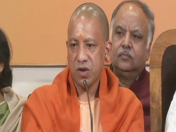 CM योगी का आदेश, अंबेडकर के महापरिनिर्वाण दिवस पर यूपी में छुट्टी रद्द CM योगी का आदेश, अंबेडकर के महापरिनिर्वाण दिवस पर यूपी में छुट्टी रद्द