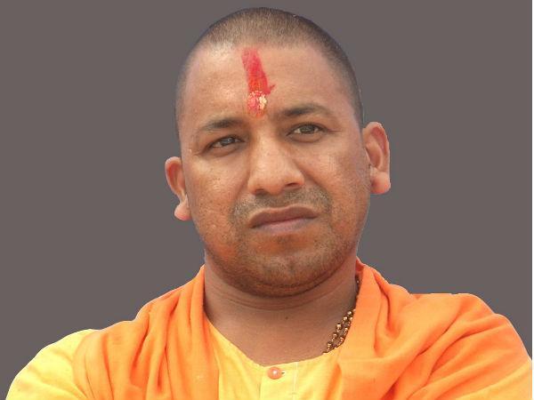 तिरंगा यात्रा के दौरान दो पक्ष आमने -सामने आ गए