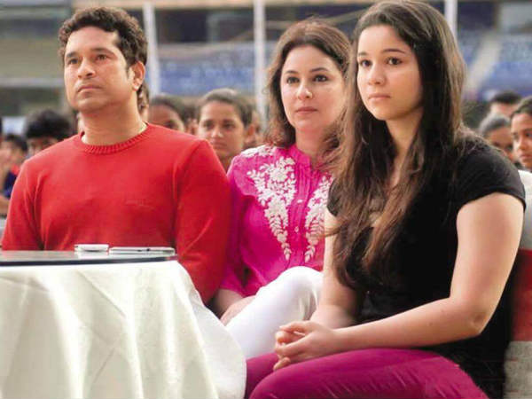 आर्टिस्ट के तौर पर है पहचान