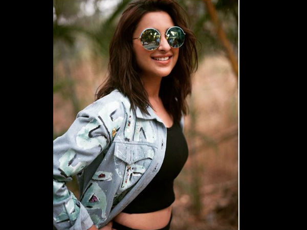 Parineeti Chopra's Stretch Marks Pic Is Winning The Internet Parineeti Chopra's Stretch Marks Pic Is Winning The Internet