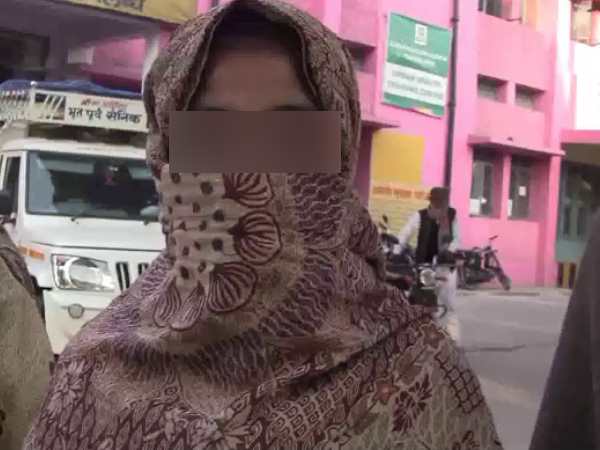 पीड़ित पिता ने दी थाने में तहरीर