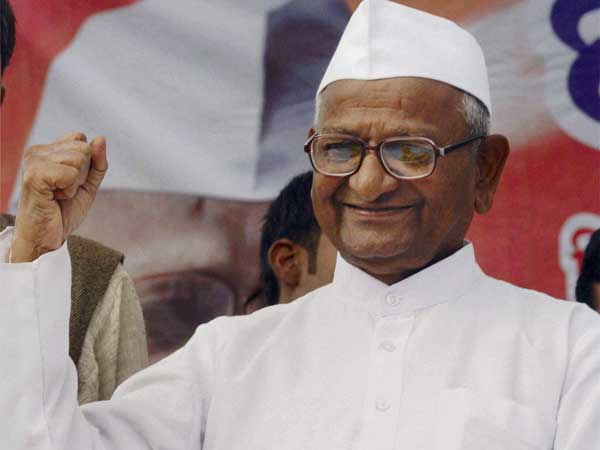 चीफ जस्टिस व पीएम को देनी चाहिए सफाई