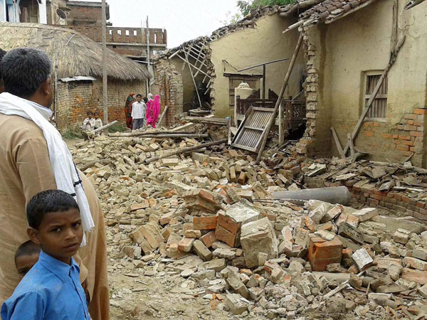 भूकंप आने के पीछे ये होती है मुख्य वजह