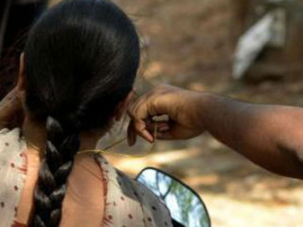 अज्ञात बदमाशों के खिलाफ केस दर्ज