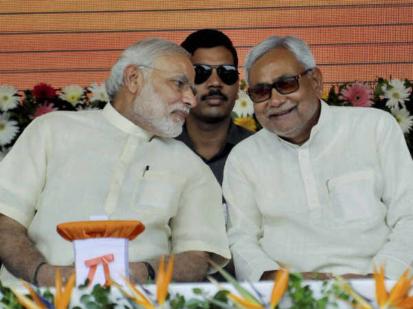 NDA को दो फीसदी का घाटा