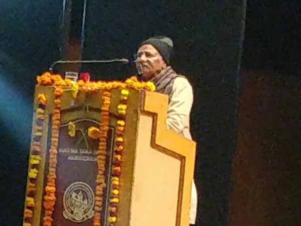 मूल्यों, परंपराओं और दर्शन की सकारात्मकता समाज को प्रदान करें शिक्षक: सुरेश सोनी मूल्यों, परंपराओं और दर्शन की सकारात्मकता समाज को प्रदान करें शिक्षक: सुरेश सोनी