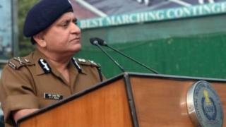 यूपी पुलिस मुख्यालय को 13 दिन से है पुलिस महानिदेशक का इंतज़ार यूपी पुलिस मुख्यालय को 13 दिन से है पुलिस महानिदेशक का इंतज़ार