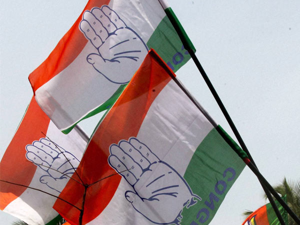 कर्नाटक में 49 फीसदी लोग कांग्रेस को पसंद करते हैं