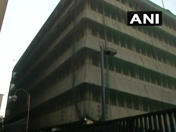 दिल्ली: कनॉट प्लेस के कैलाश बिल्डिंग की 11 वीं मंजिल में लगी आग दिल्ली: कनॉट प्लेस के कैलाश बिल्डिंग की 11 वीं मंजिल में लगी आग