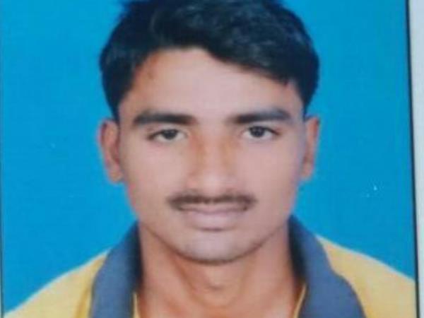 Brother in law of Pradhan killed in mysterious circumstances in Hardoi, Uttar Pradesh Brother in law of Pradhan killed in mysterious circumstances in Hardoi, Uttar Pradesh