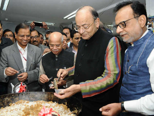 सरकार का आखिरी पूर्णकालिक बजट