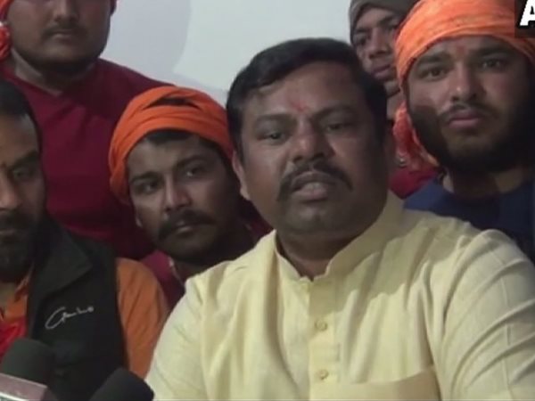 देश में राष्ट्रविरोध बढ़ गया है: राजा