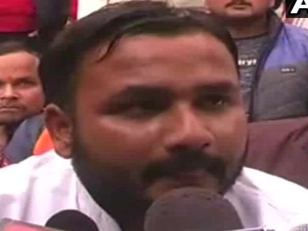 क्षत्रिय समाज ने किया प्रदर्शन