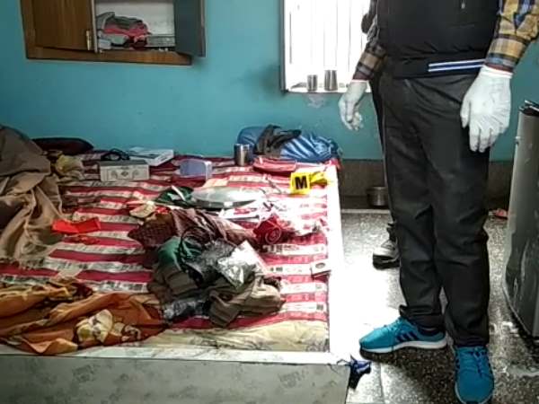Businessman murdered and looted in home in Mainpuri, Uttar Pradesh Businessman murdered and looted in home in Mainpuri, Uttar Pradesh