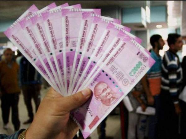 सितंबर महीने के लिए सरकार को 92,150 करोड़ रुपए का राजस्व प्राप्त हुआ था