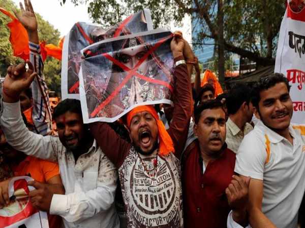 padmavat protest police files FIR on 250 people padmavat protest police files FIR on 250 people