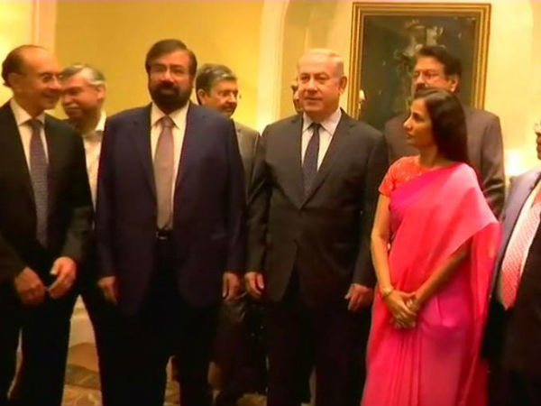 भारत में CEOs से मिले बेंजामिन, बोले- मोदी संग गहरी दोस्ती भारत में CEOs से मिले बेंजामिन, बोले- मोदी संग गहरी दोस्ती