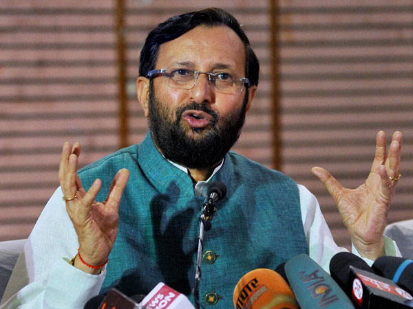 'पकौड़े बेचना एक जॉब है तो तर्क के हिसाब से भीख मांगना भी एक नौकरी है'