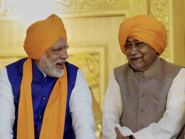'देश में एक साथ चुनाव' का विरोध कर रहे हैं कांग्रेस और लेफ्ट
