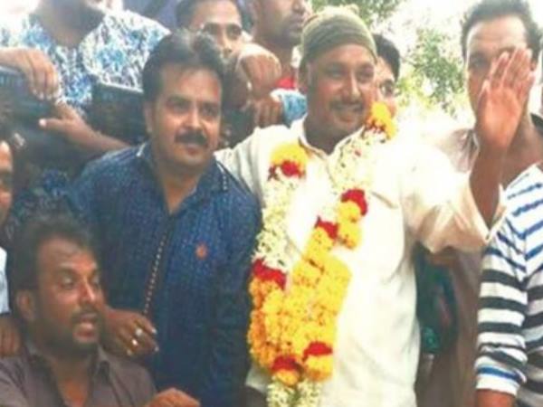 गुजरात सीएम ने कही थी पुरस्कार के लिए केंद्र को नाम भेजने की बात