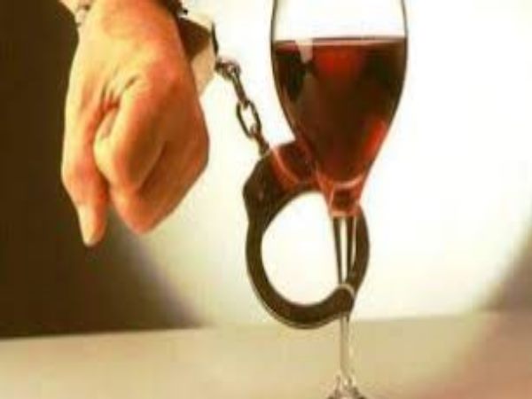 bihar Lok Janshakti Party leader arrested with liquor bihar Lok Janshakti Party leader arrested with liquor