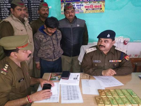 पुलिस के साथ ही कस्टम विभाग के उड़े होश