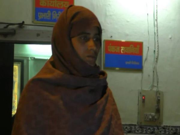 hapur husband gave triple talaq to his wife for asking money hapur husband gave triple talaq to his wife for asking money