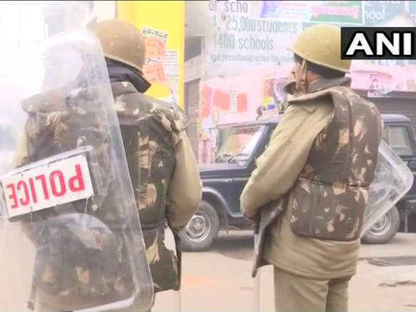 जबरन पाकिस्तान जिंदाबाद कहने को मजबूर किया