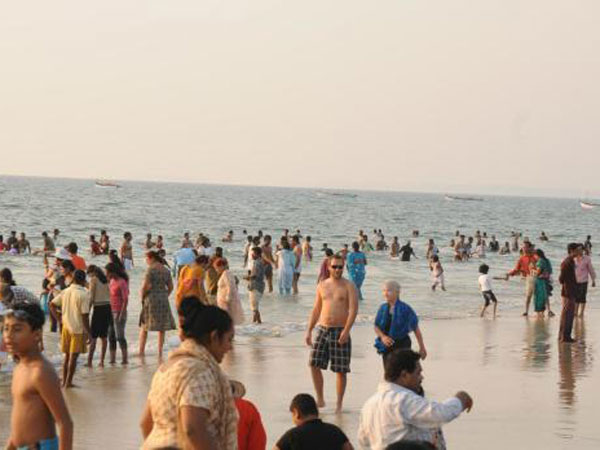 हर साल 1.2 करोड़ पर्यटक आते हैं