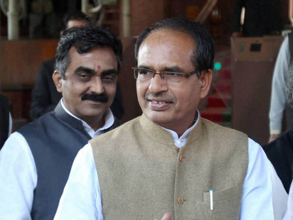 रेप के 92 फीसदी मामलों में परिजन ही करते हैं नाबालिग के साथ दुष्कर्म- मुख्यमंत्री शिवराज सिंह चौहान रेप के 92 फीसदी मामलों में परिजन ही करते हैं नाबालिग के साथ दुष्कर्म- मुख्यमंत्री शिवराज सिंह चौहान