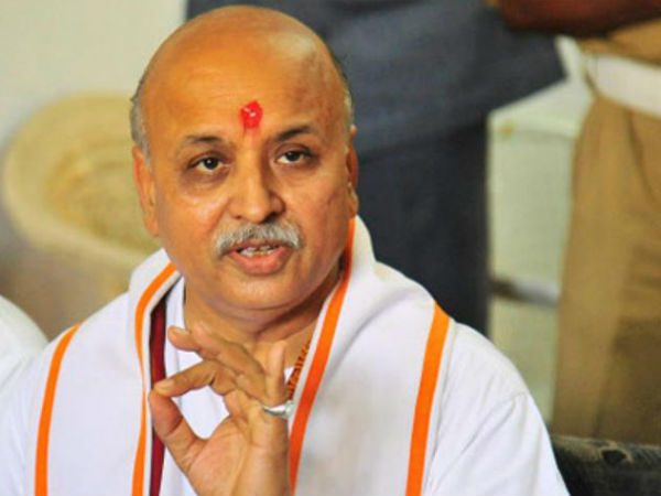 'हिन्दुत्व के हित में उनके साथ आएं'