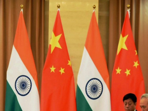 चीन ने श्रीलंका में 1.5 अरब डॉलर खर्च कर भारत पर बनाया दोहरा दबाव