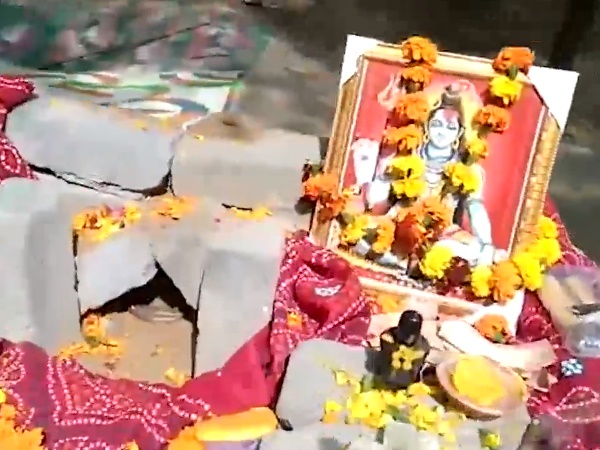 वन्य अधिकारी ने कहा चमत्कार नहीं, आम बात है