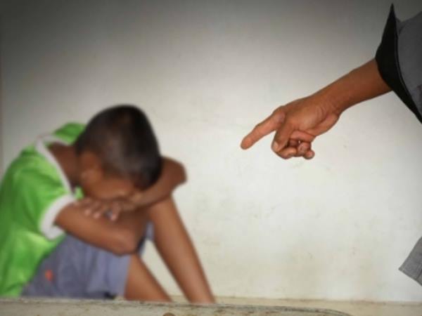 पुलिस के पास पहुंचकर की शिकायत