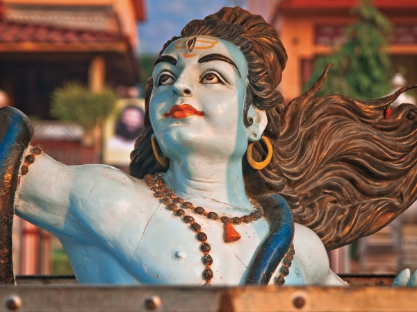 सम्मान, प्रतिष्ठा पद के लिए