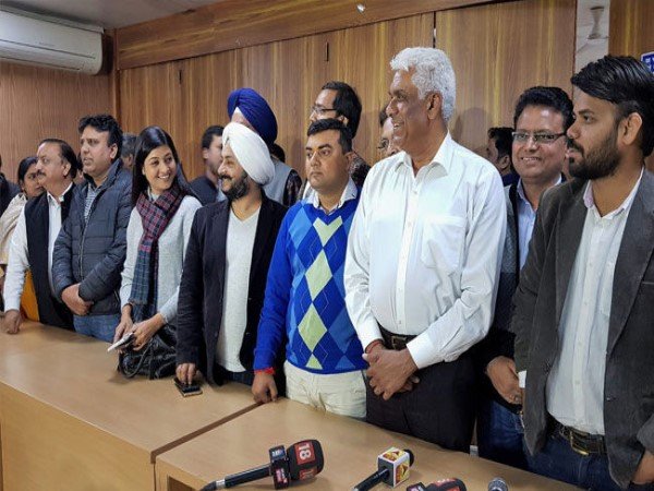 विधायकों ने वापस ली याचिका