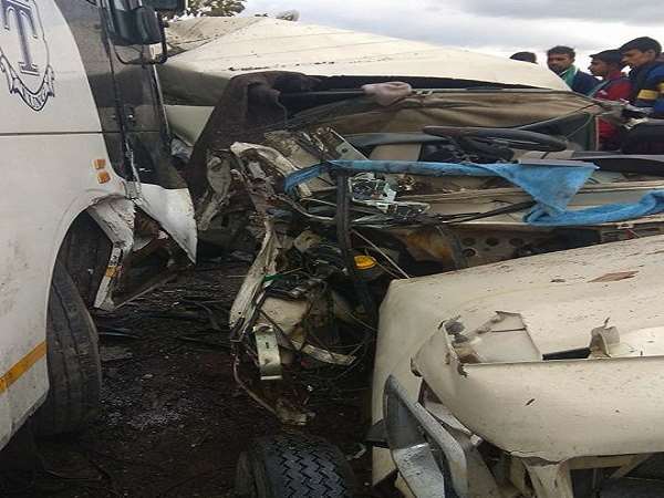Four people died in a road accident Four people died in a road accident