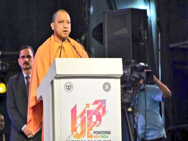 Up Investors Summit में बोले सीएम आदित्यनाथ- 1045 MoU के जरिए आएगा 4.28 लाख करोड़ रुपये का निवेश Up Investors Summit में बोले सीएम आदित्यनाथ- 1045 MoU के जरिए आएगा 4.28 लाख करोड़ रुपये का निवेश