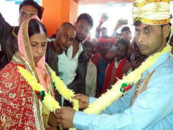 लड़के के घरवालों ने लड़की को अपनाने से किया मना