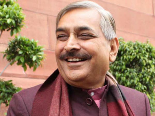 विवादित बड़े नाम भी चर्चा में