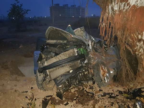 mumbai palghar road accident 5 people died on the spot mumbai palghar road accident 5 people died on the spot