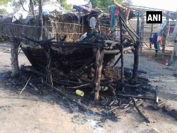 Madhya Pradesh, 3 children dies fire broke out in hut, Chhatarpur, Bagota, accident Madhya Pradesh, 3 children dies fire broke out in hut, Chhatarpur, Bagota, accident