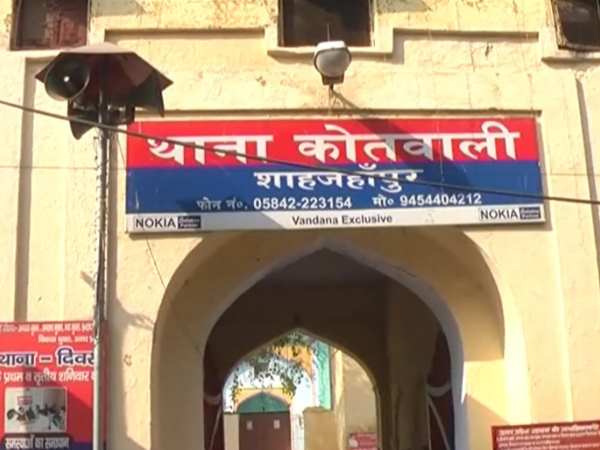 Six year old girl raped in Shahjahanpur Six year old girl raped in Shahjahanpur